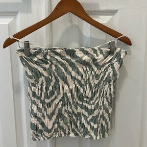 NWOT Bishop + Young green and white pattern tube top in size small